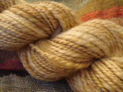 pointillismyellowmacro2